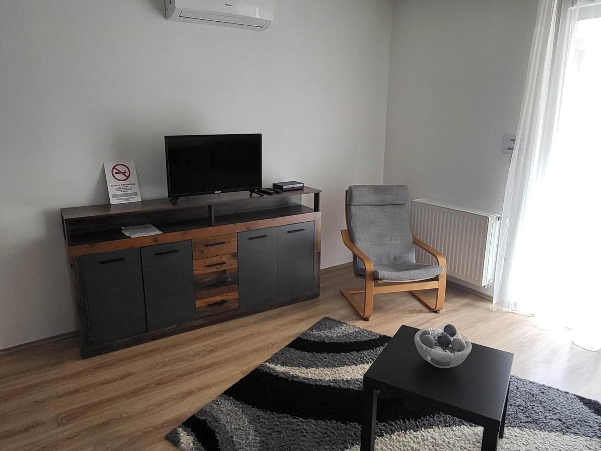 Aphrodite Apartman Будапеща Екстериор снимка
